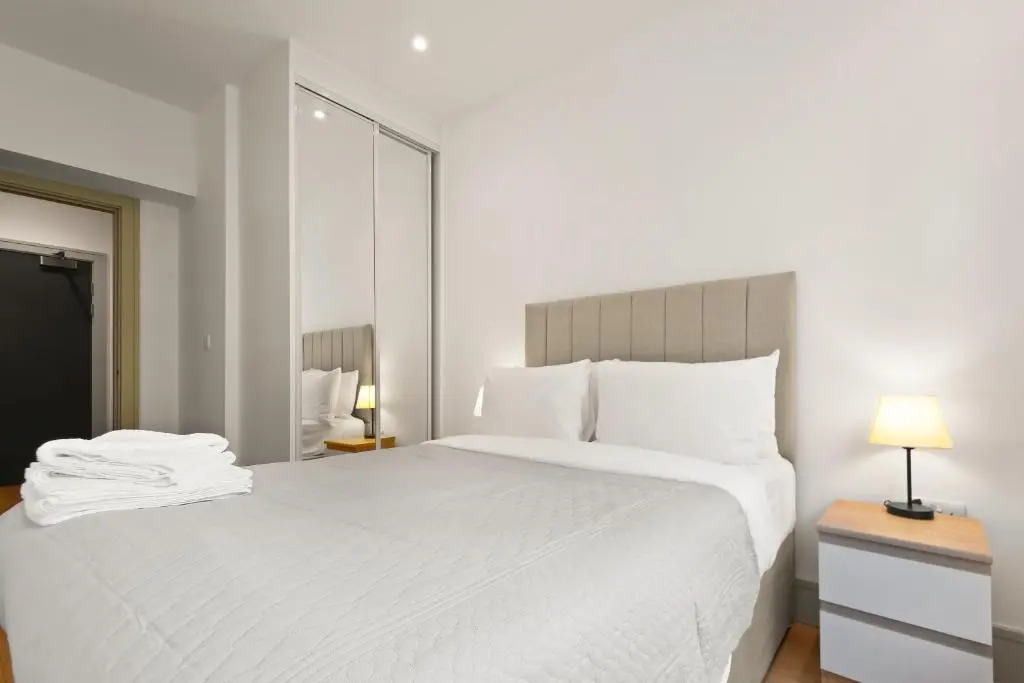 Charming 1-bed Apartment in Harrow