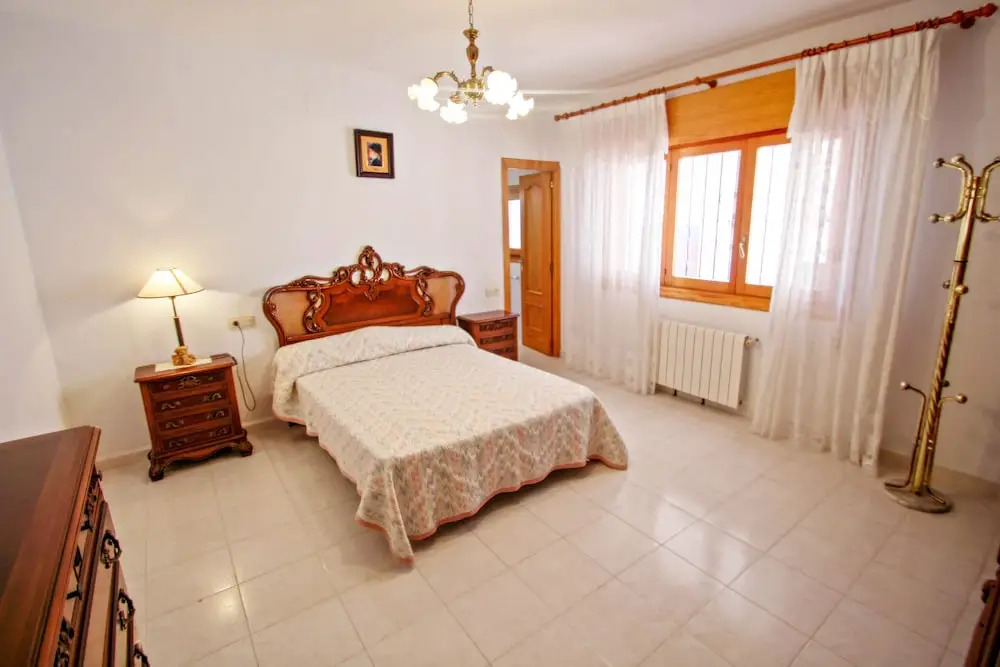 Ana y Paco - pretty holiday property with private pool in Benissa