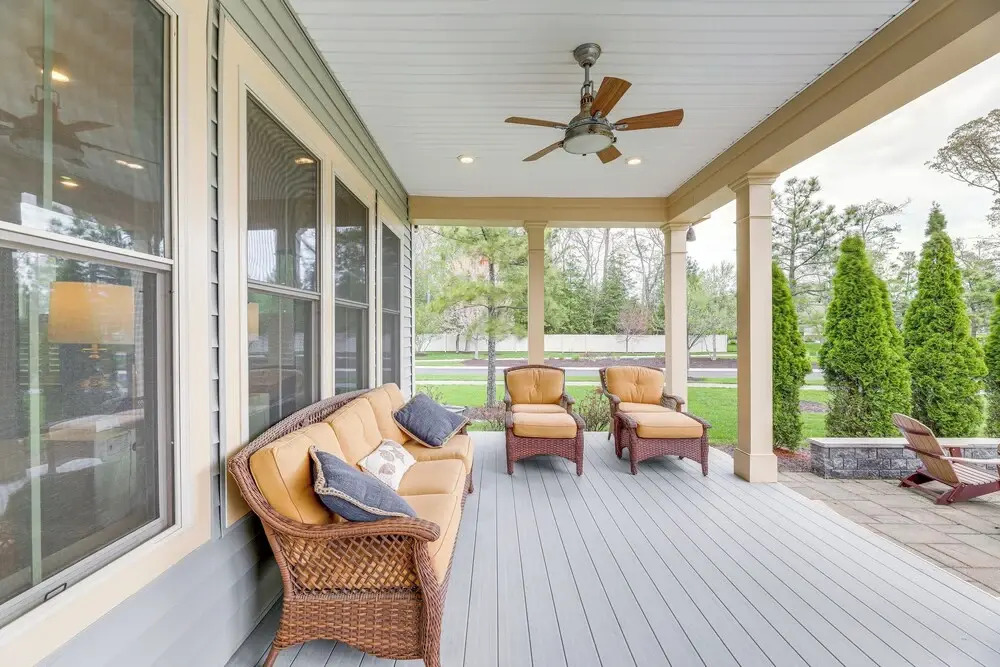 Furnished Outdoor Space: Family Home in Ocean View