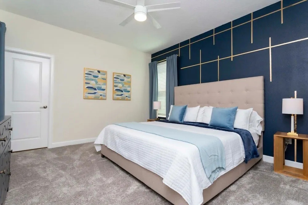 Gorgeous 5Bd Single Family w Pool Storey Lake 2767o