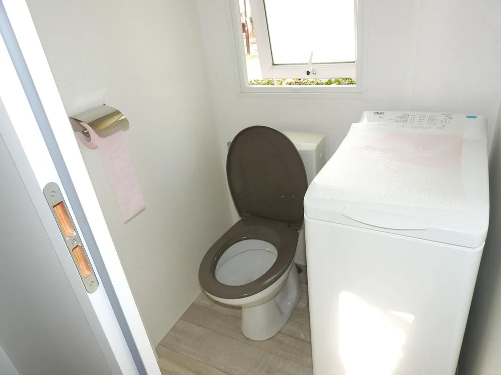 Bungalow With 3 Bedrooms in Valrasplage, With Shared Pool, Terrace and Wifi - 1 km From the Beach