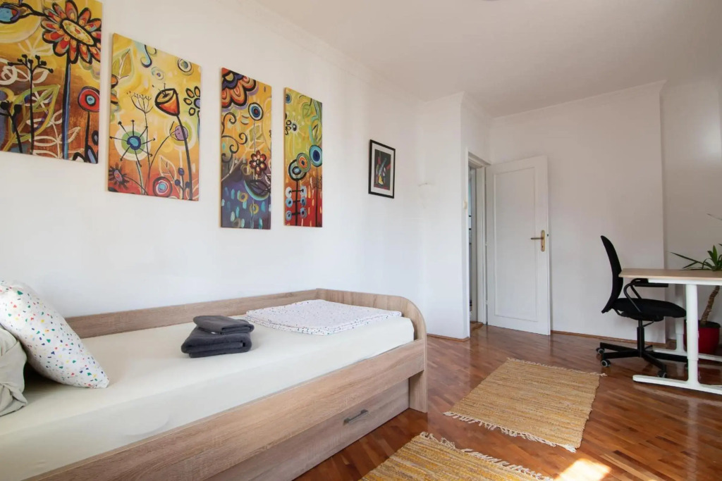 The best location in town 65m2