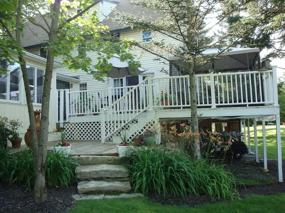 Shaker Farm Bed and Breakfast