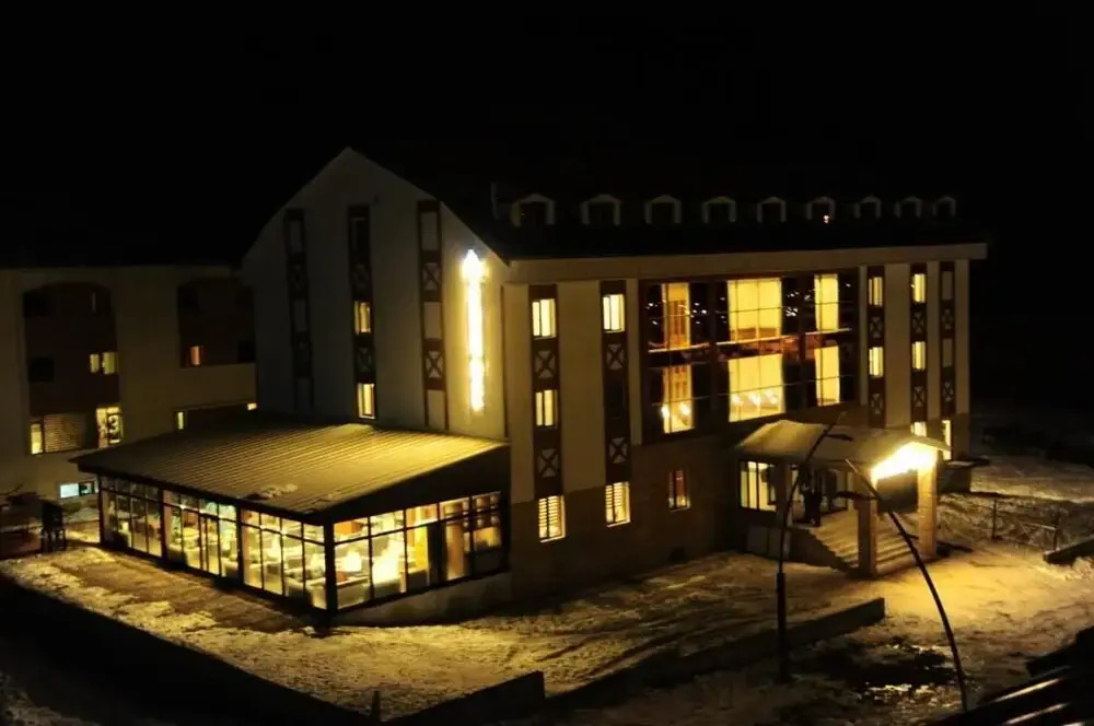 Iceberg Otel