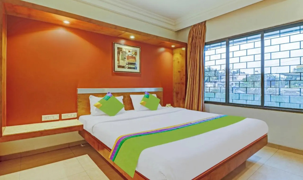 Treebo Suraksha Inn