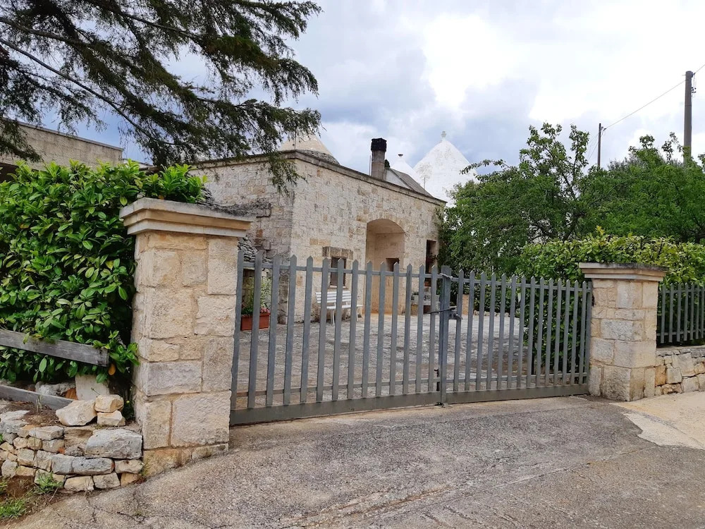 Property With 2 Bedrooms in Monopoli, With Terrace - 8 km From the Bea
