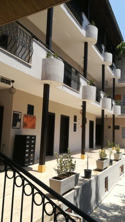 Derin Luxury Hotel