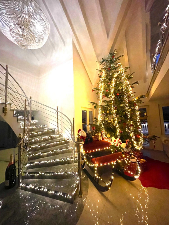 Шале Villa Alexandra