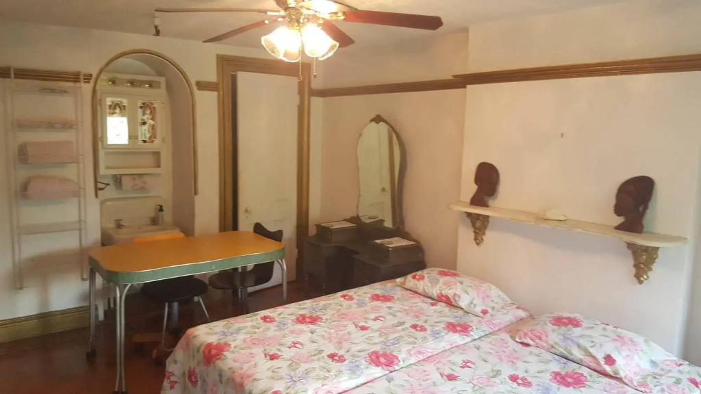Illumination Bed & Breakfast