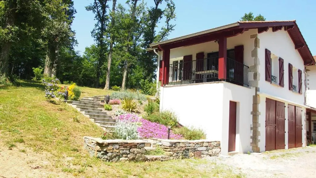 VILLA XARAN ERDIAN Chambres dhôtes