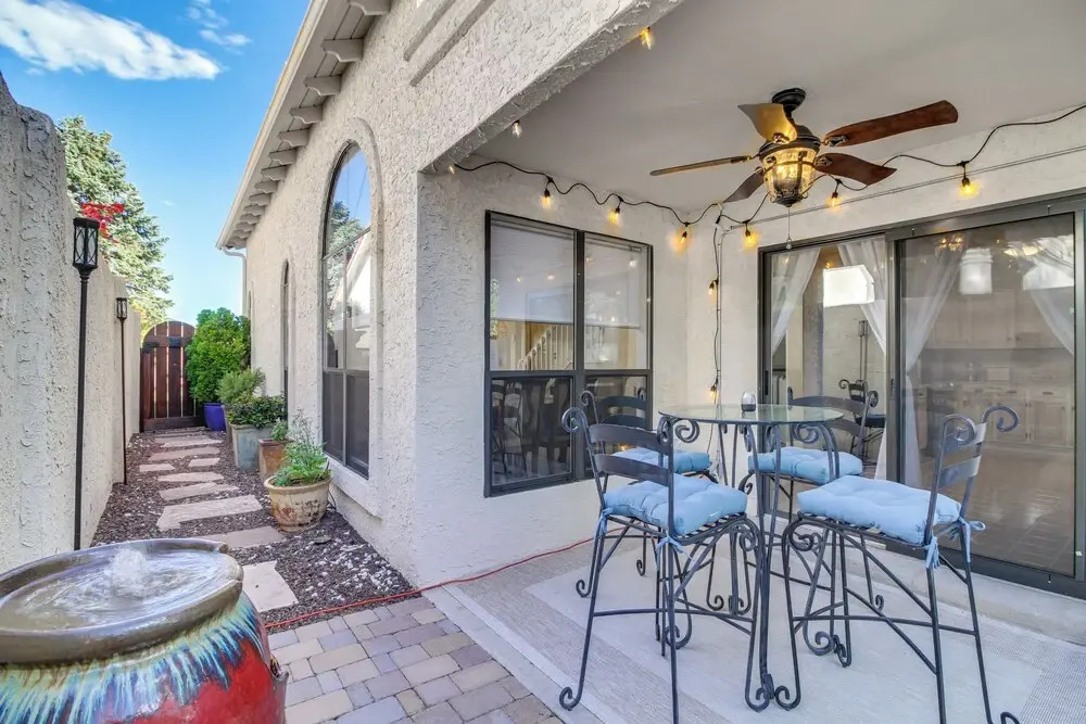 Charming Albuquerque Townhouse ~13 Mi to Downtown
