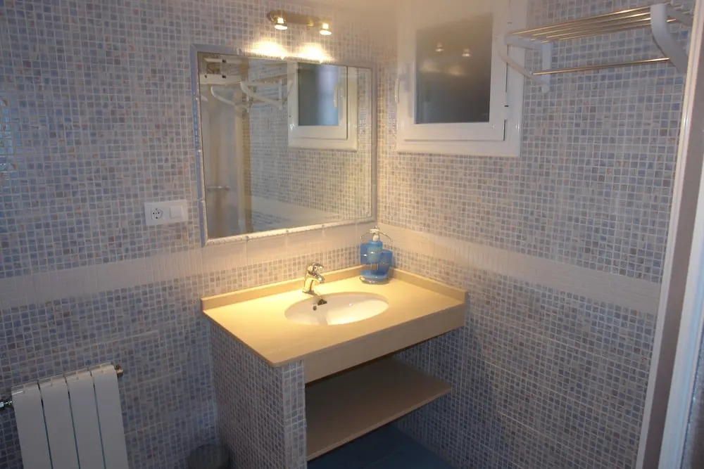 Apartamentos Rurales La Bellosina