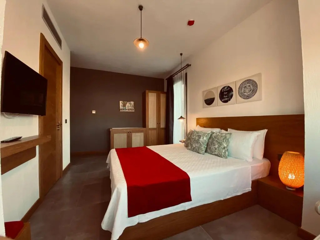 Yerli Otel Alacati