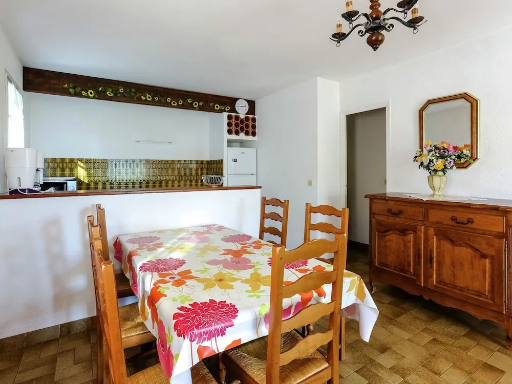 Holiday Home in Bormes Near Beaches & Pool