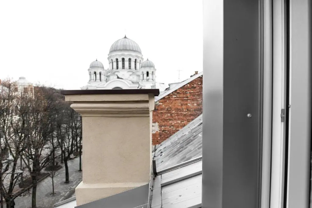 Deluxe Apartments by Hostlovers
