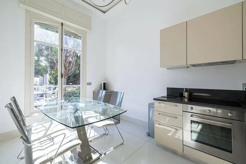 Superb 68m2 Flat With 80m2 Terrace - 2ch/4p