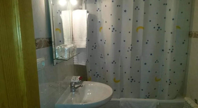Hostal Residencia Taray
