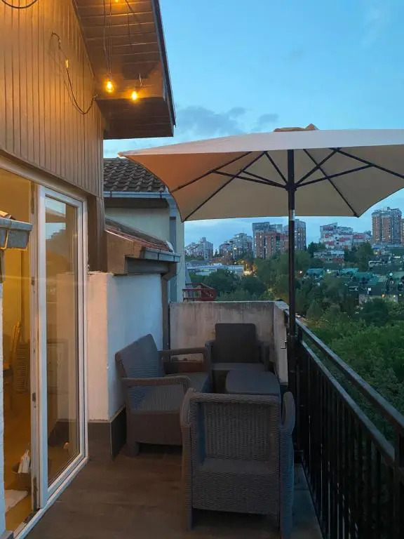 Penthouse ''Lookout''