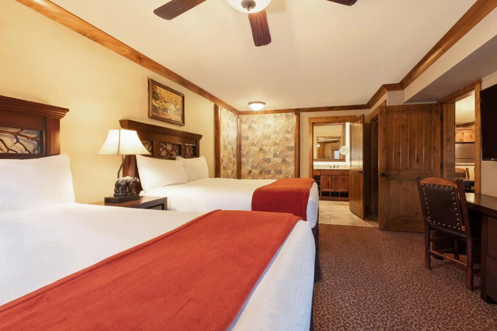 Westgate Smoky Mountain Resort & Water Park