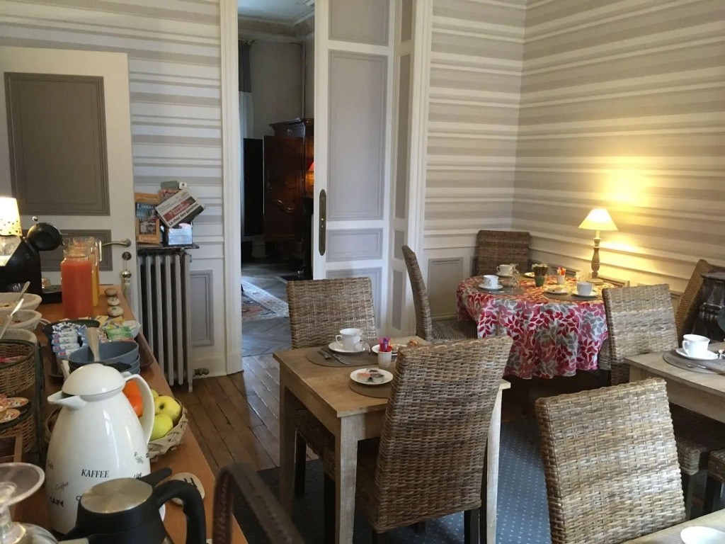 Hotel Val De Loire