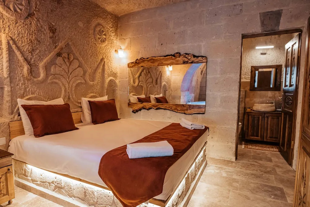 Bayar Cave Suites Special Class