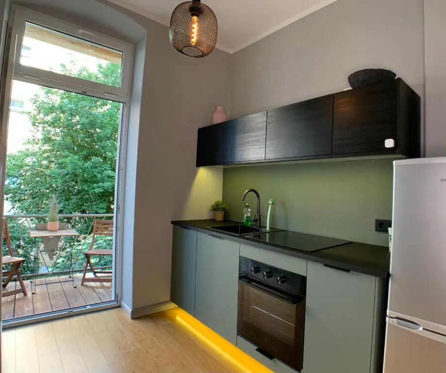 modern and elegant in stadtfeld-ost