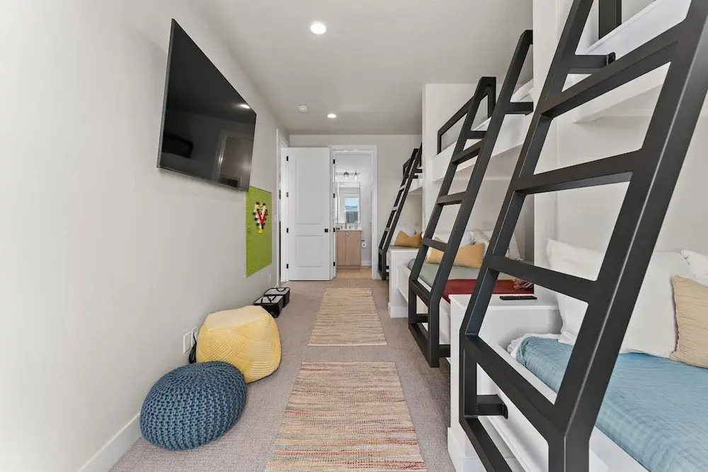 Sensory Escape 8 Bedroom Townhouse