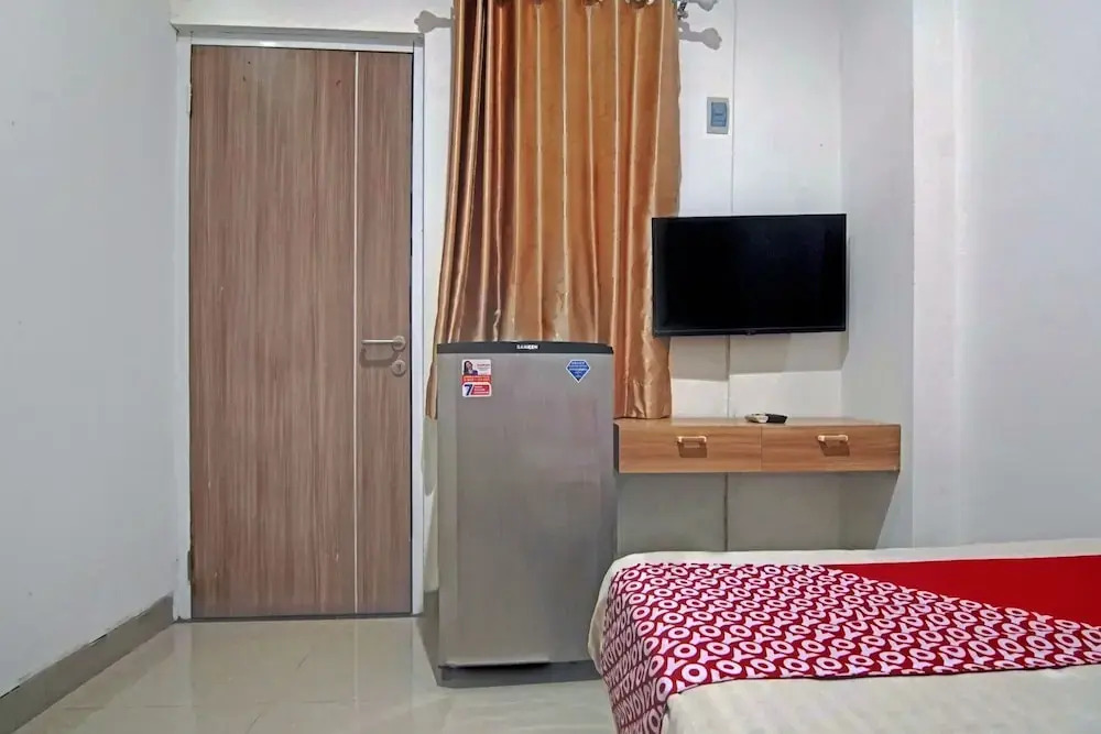 Capital O 90432 Family Residence Near SCBD, Ciwalk, Mall Casablanca