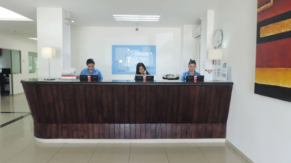 Holiday Inn Express Paraiso Dos Bocas