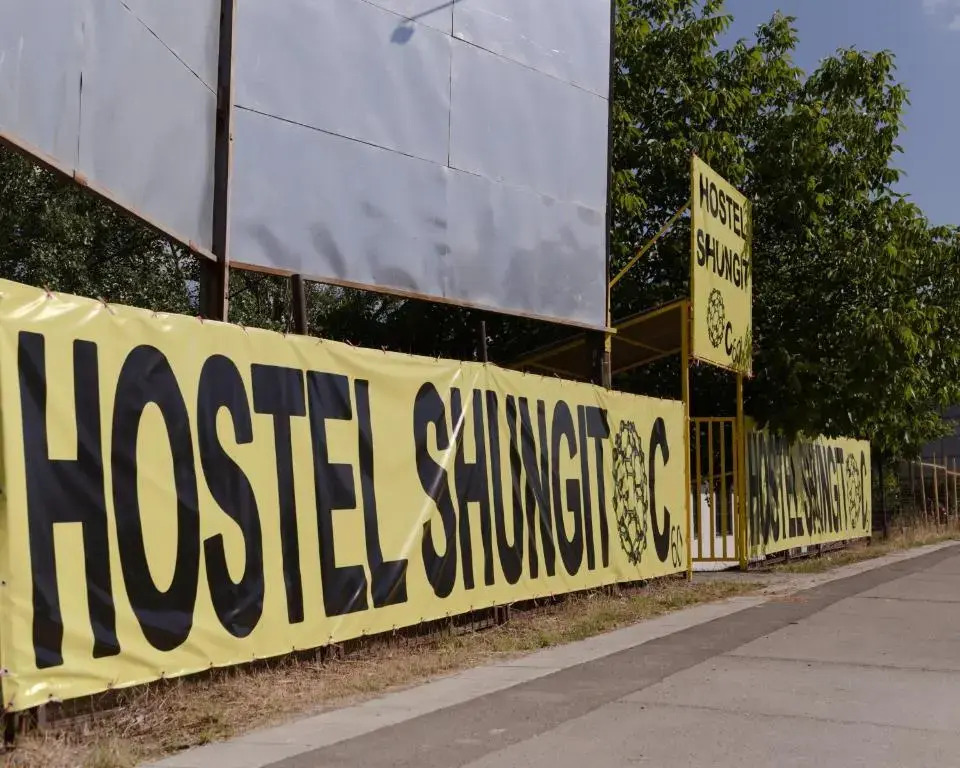 Hostel Belgrade Shungit Dragana Jeftića br 10