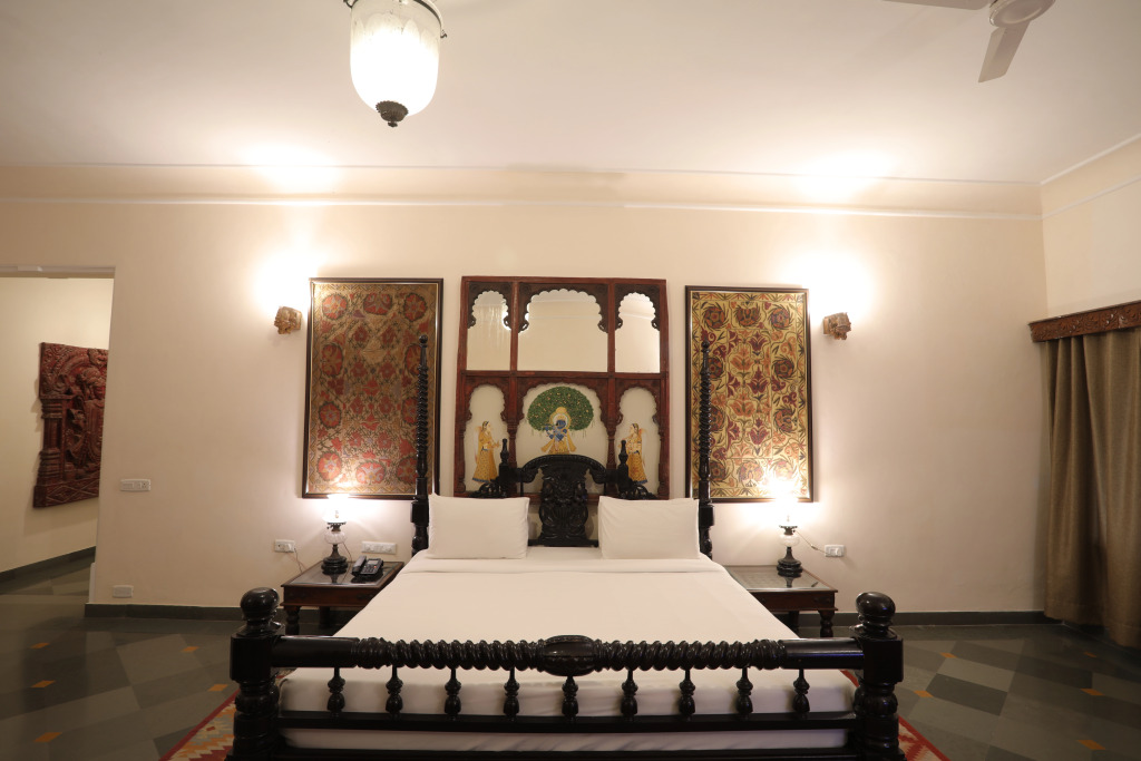 The Royal Retreat Resort & Spa