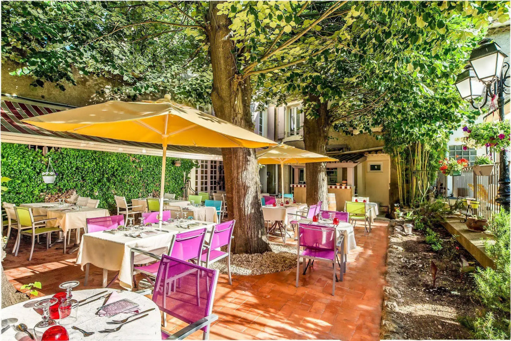 Logis Hôtel Restaurant Résidence