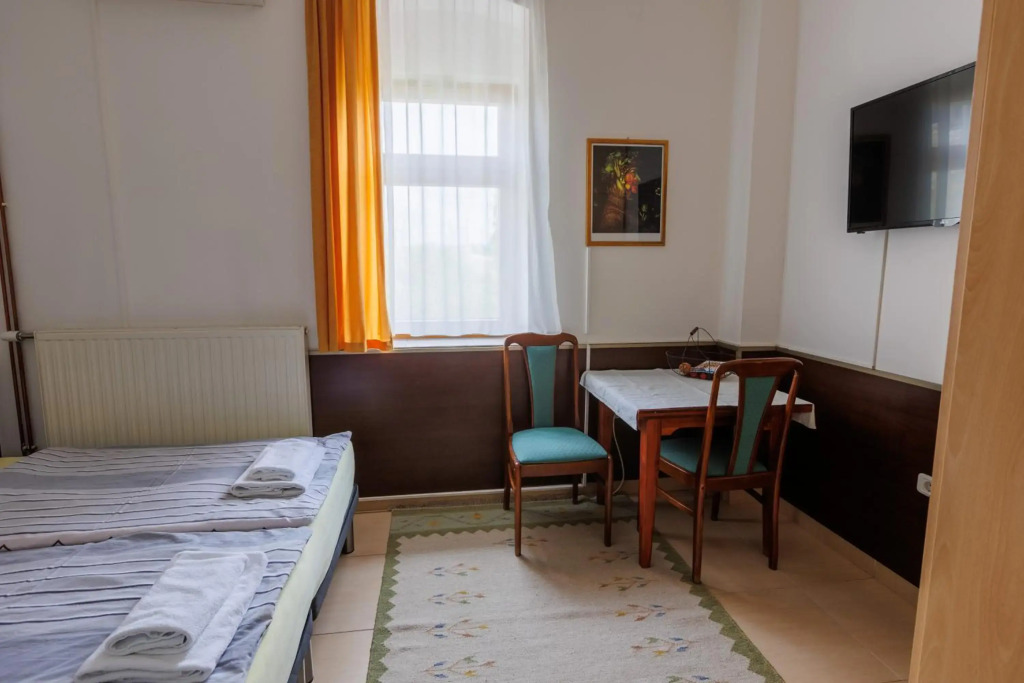 Apartments Villa Kobilj
