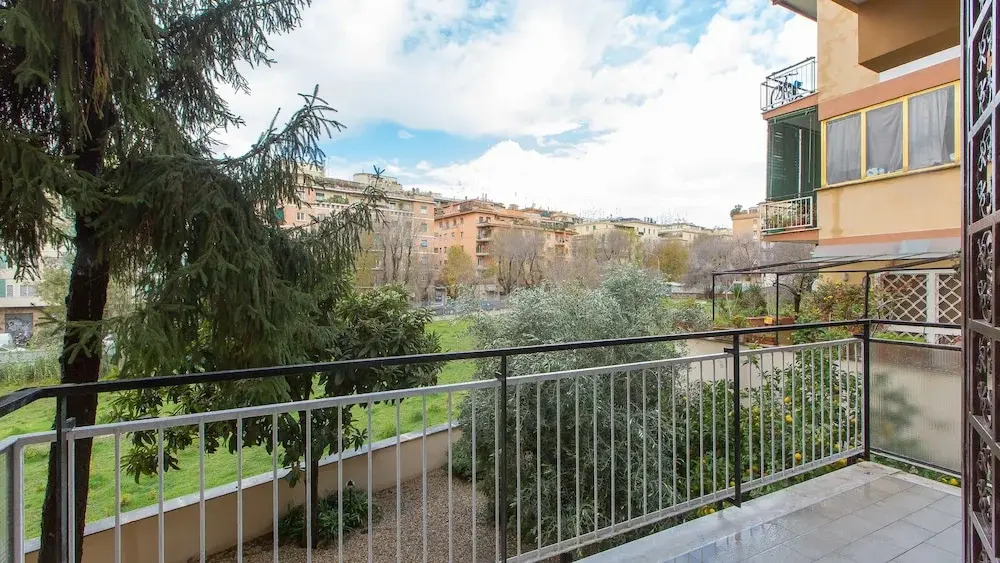 Rental In Rome Cesari Apartment