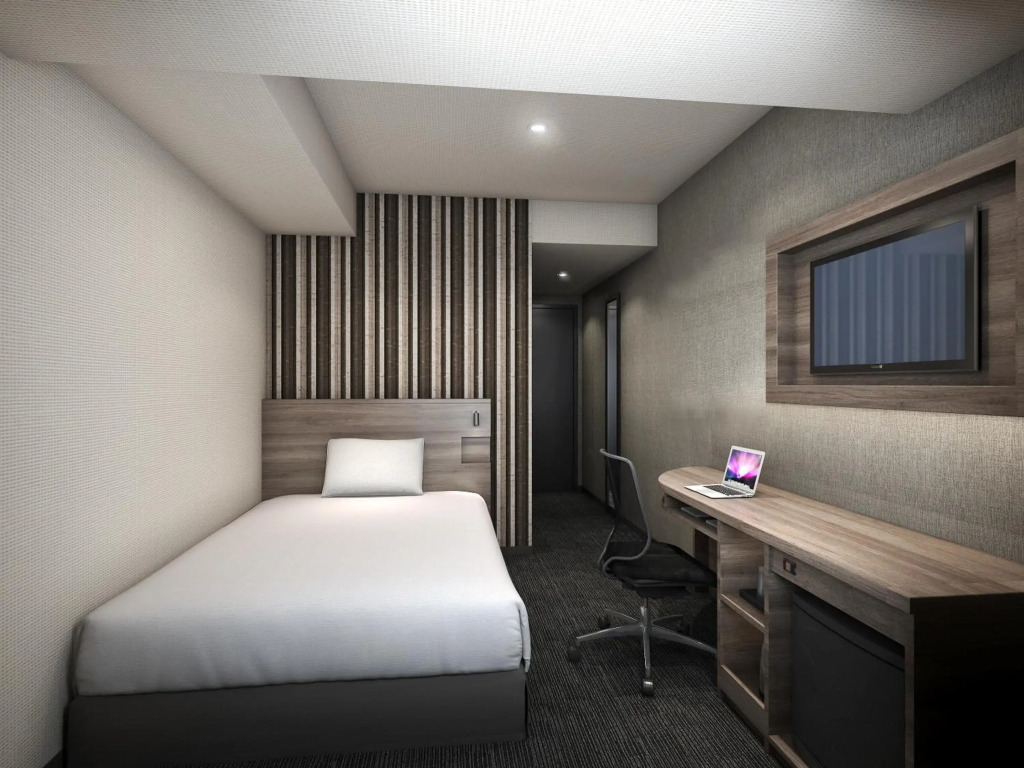 Smile Hotel Shin-osaka