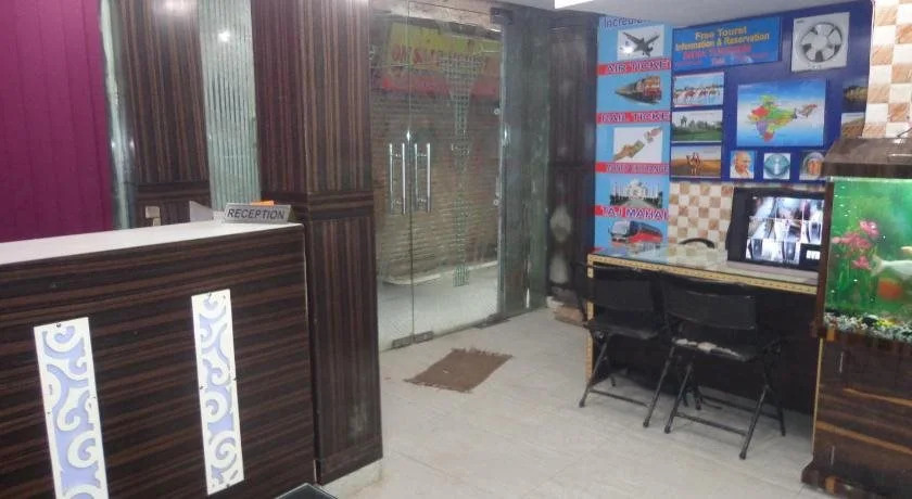 HOTEL DARPAN PALACE -New Delhi Railway Station
