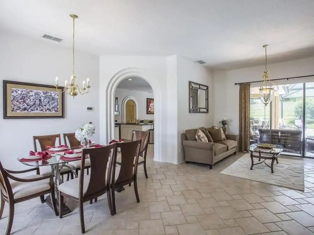 A Wonderful 4 Bedroom Villa With it own Pool in Legacy Park