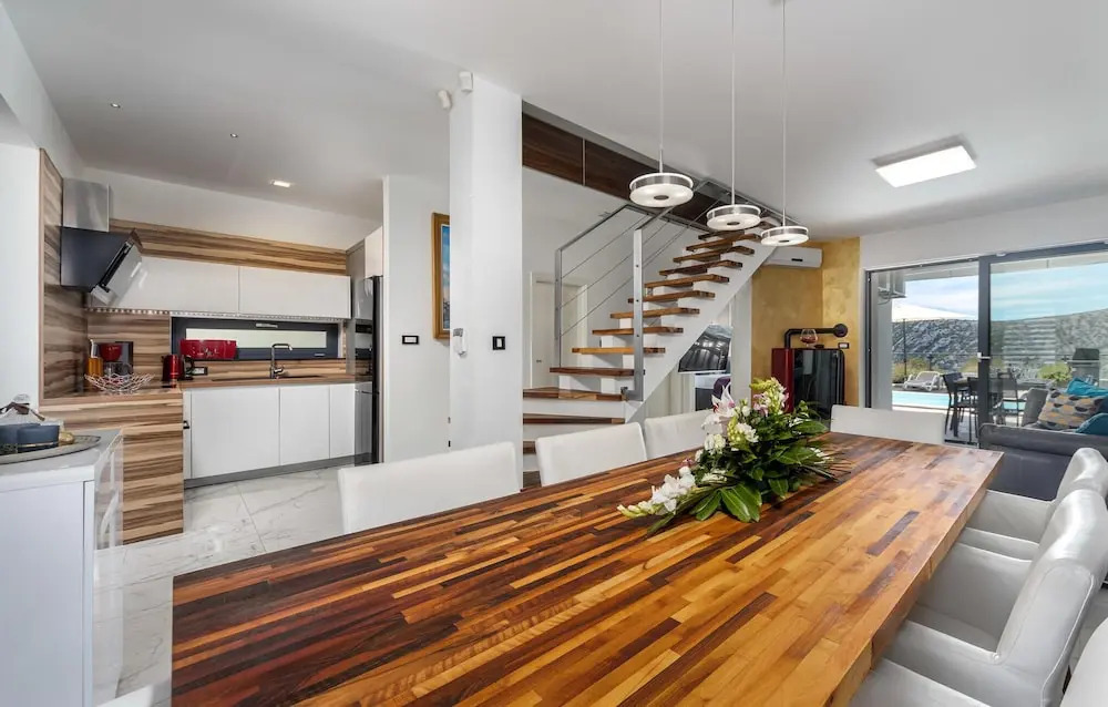 Stunning Home in Kostelj With Wifi and 4 Bedrooms