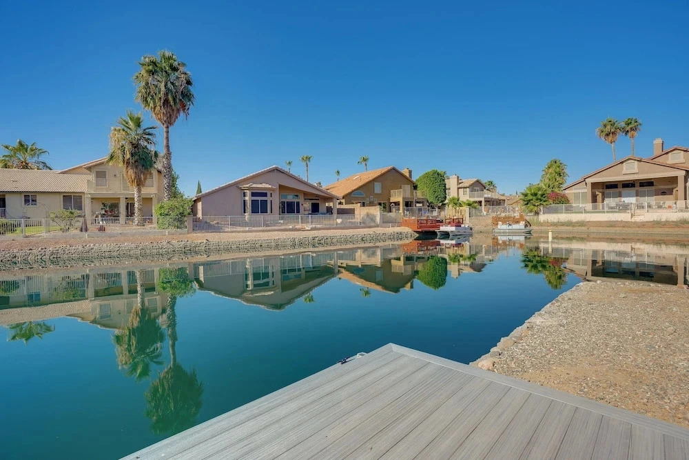 Pool + Lakefront: Upscale Glendale Getaway