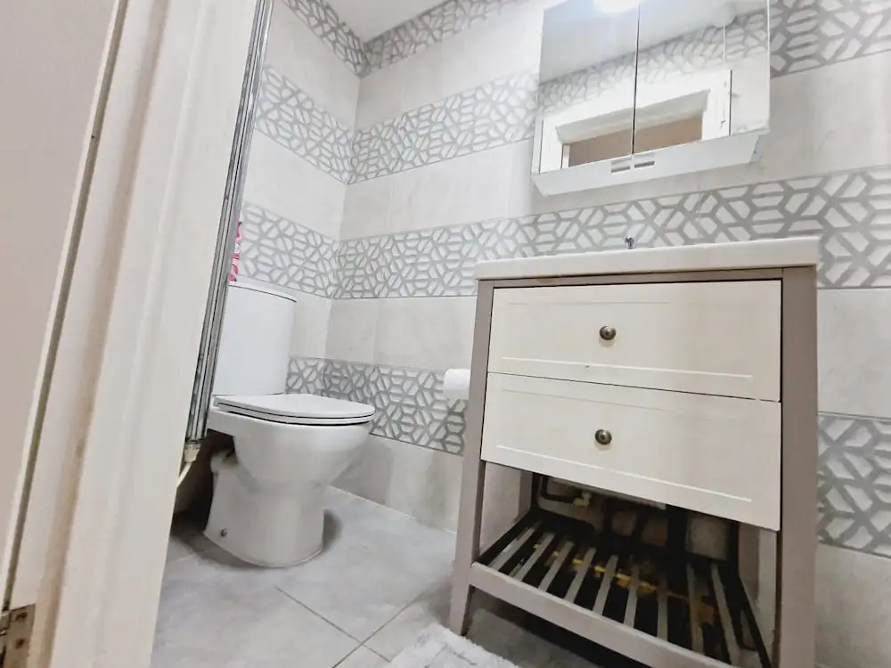Deluxe 1-bed Apartment in Greenford