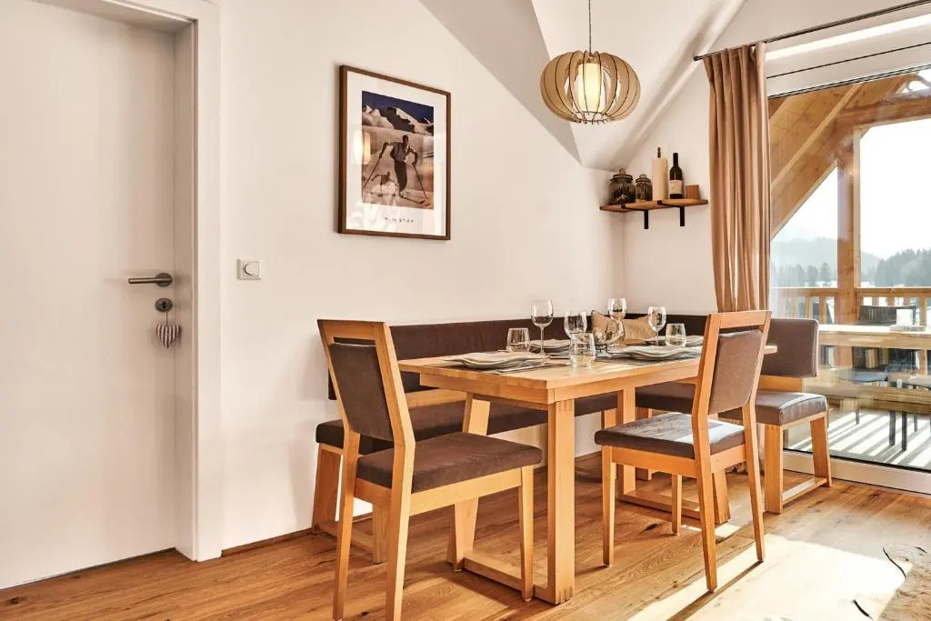 die Tauplitz Lodges - Alm Lodge A11 by AA Holiday Homes