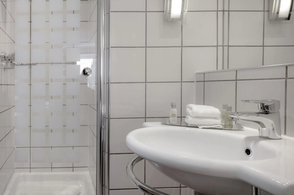 DoubleTree by Hilton Bristol City Centre