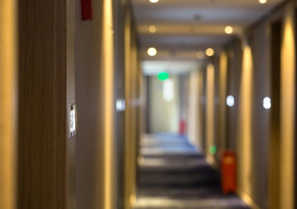 SS Hotel(Shanghai Yan An West Road Branch)