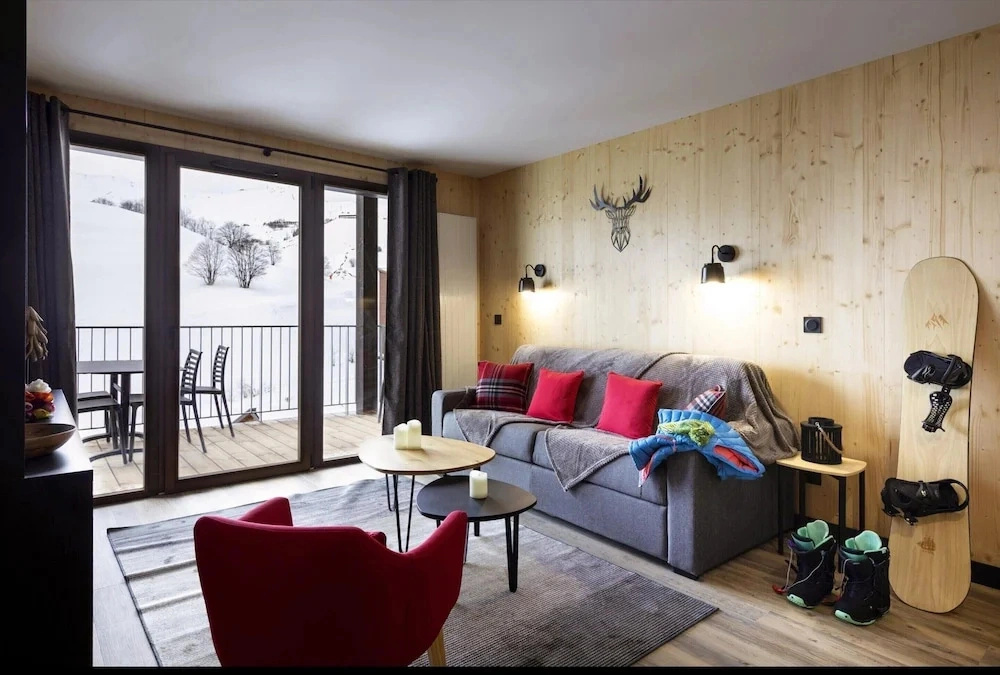Apartment in Le Corbier With Spa & Pool
