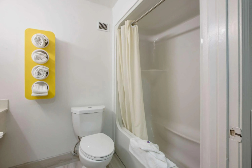 Motel 6-Suwanee, GA - Gwinnett Center