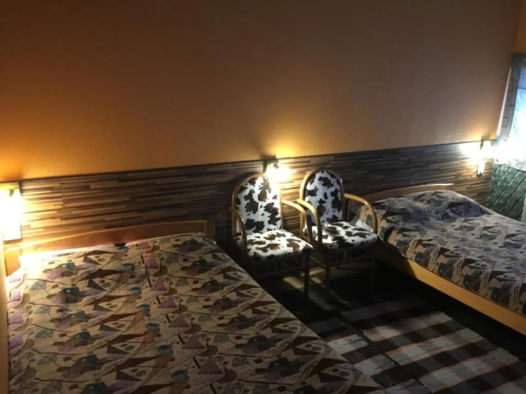 Tolli Hostel & Holiday House