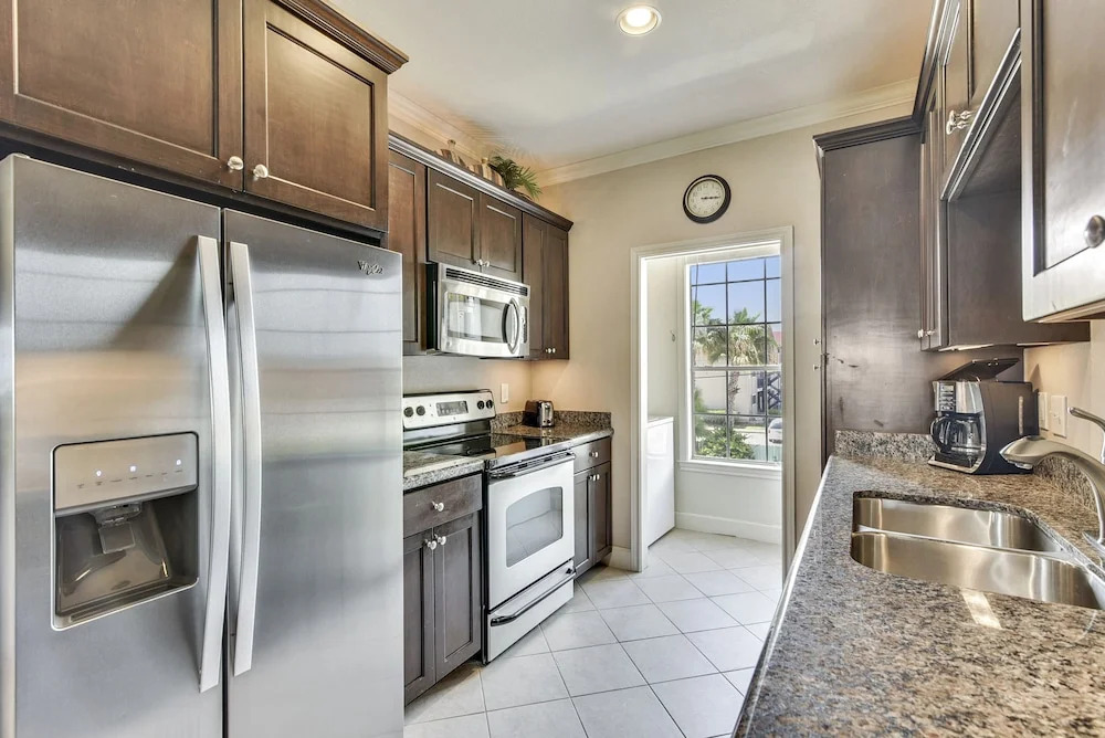 Sea n' Swim by Ryson Vacation Rentals