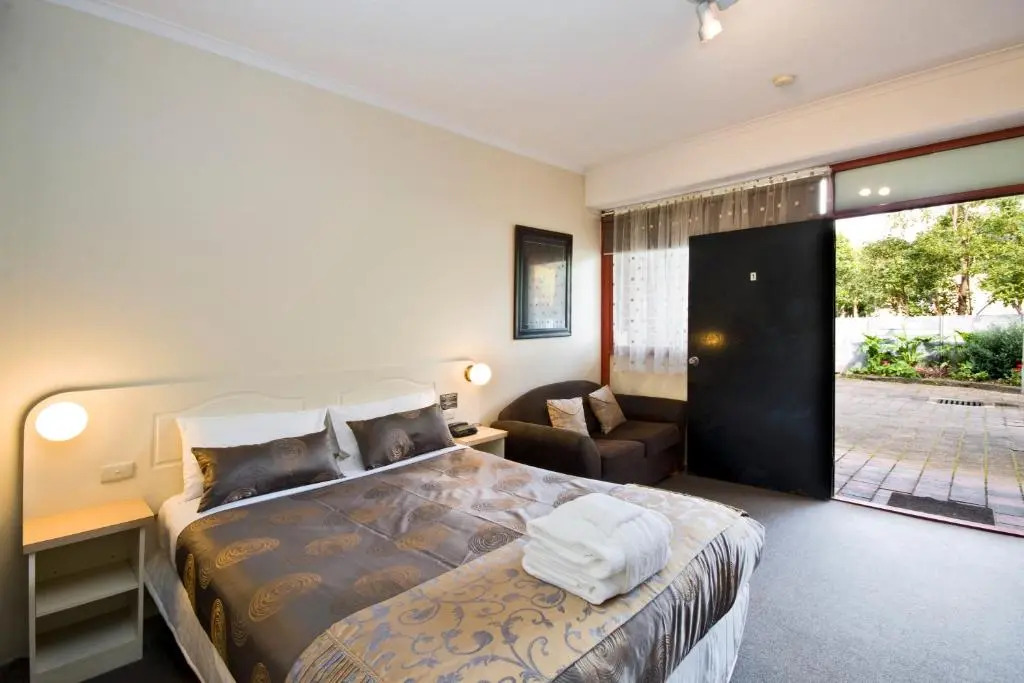 Lorne Coachman Inn