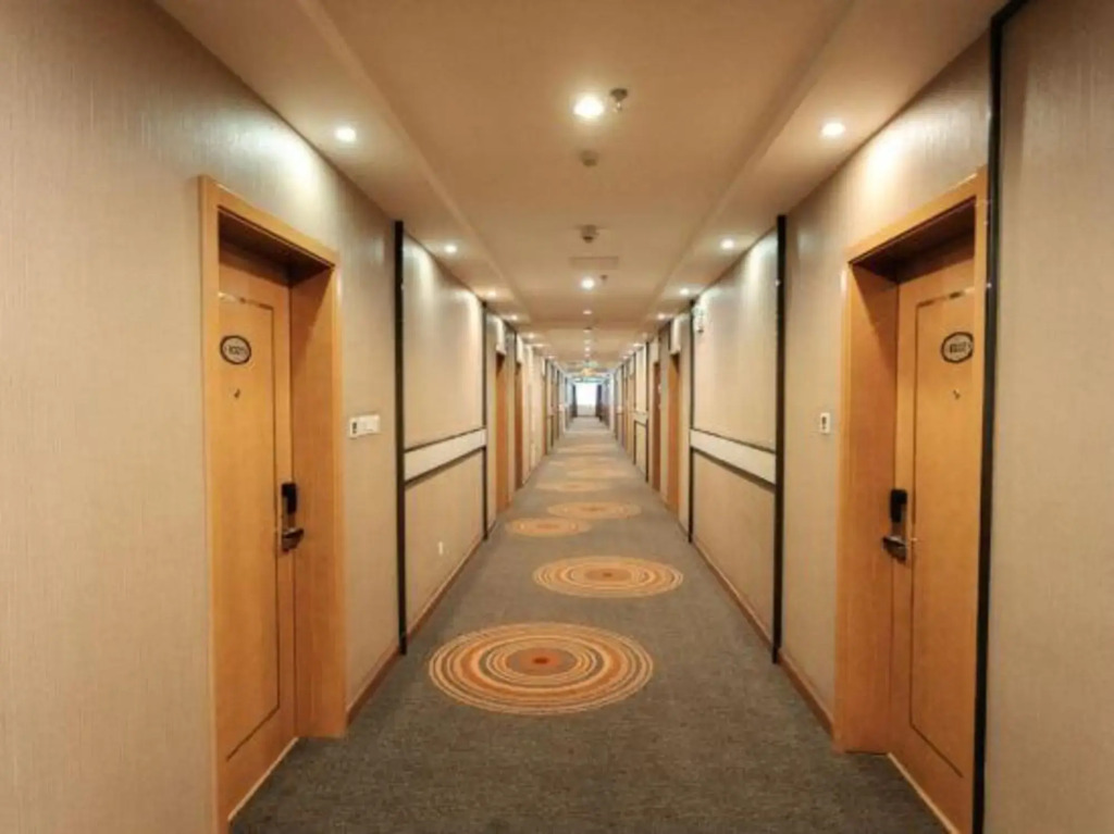Hanlin Hotel
