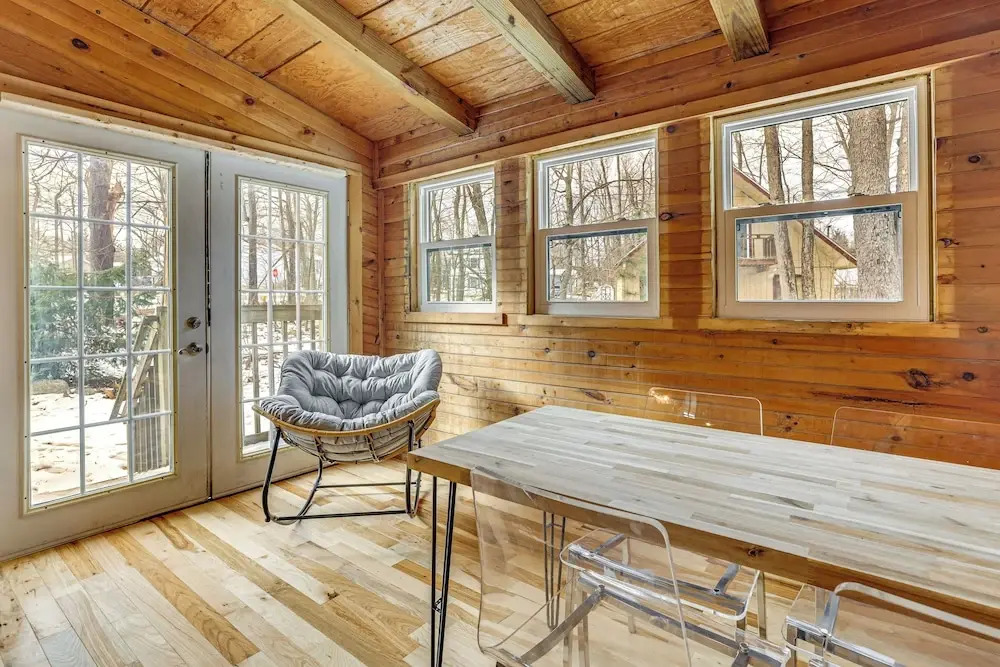 Pool, Beach & Lake Access: Poconos Cabin Escape!